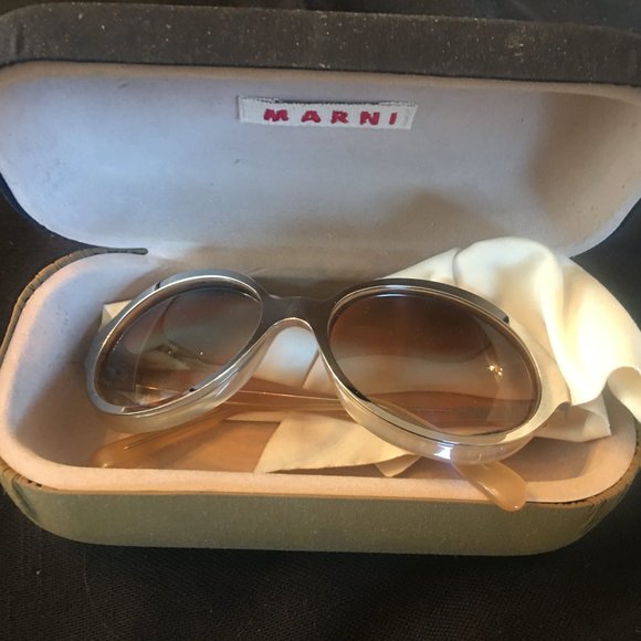 Marni sunglasses, Mint condition main image 6